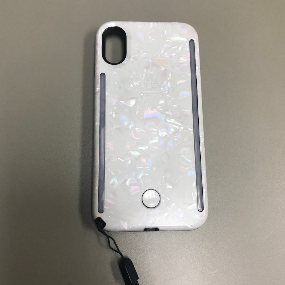 Lumee IPhone X Case